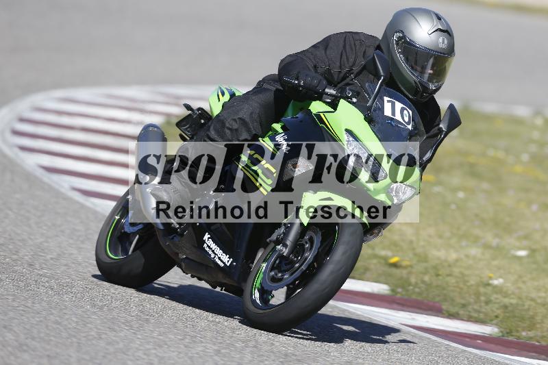 /05 07.04.2026 Cornu Master School ADR/Gruppe gruen/10